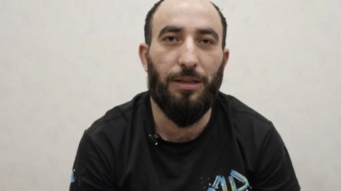 Vətəndaşların kart məlumatlarını ələ keçirən şəxs həbs edildi -&nbsp;VİDEO