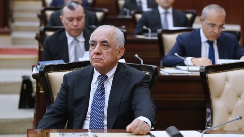 Hökumət üzvləri parlamentdə - İclasdan FOTOLAR