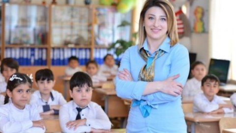 Tamştatlı müəllim axşam 6-ya kimi məktəbdə qalacaq? - Nazir AÇIQLADI