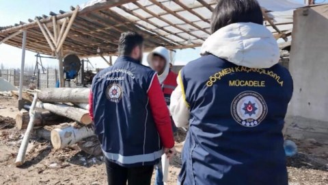 Türkiyə 300&nbsp;əfqanı&nbsp;deportasiya etdi