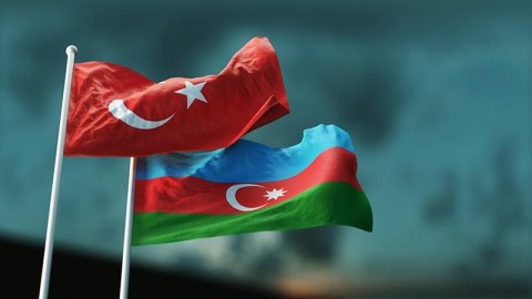 Azərbaycan Türkiyəni təbrik etdi