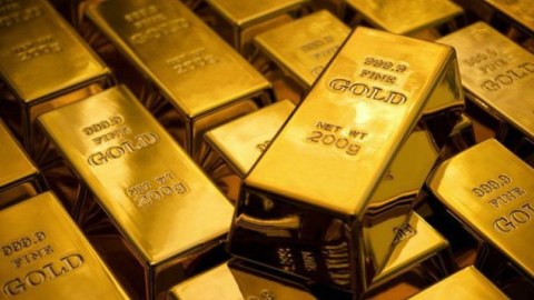 Qızılın qiyməti 4200 dollara yaxınlaşır