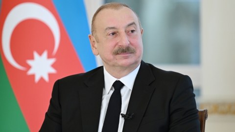 Prezident Bosniya və Herseqovinanın Rəyasət Heyətinin sədrini təbrik etdi