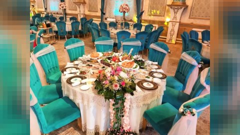 Bakıdakı restoranlarda menyular BAHALAŞIB