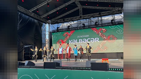 Kəlbəcərdə&nbsp;teatr tamaşası təqdim olundu - FOTO