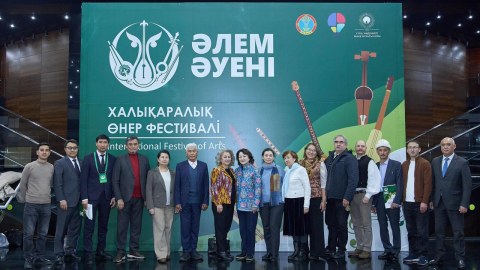 Türk musiqi alətlərinin&nbsp;simpoziumu keçirilib