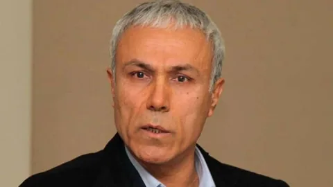 Papanın səfərindən əvvəl polis onu şəhərdən çıxardı