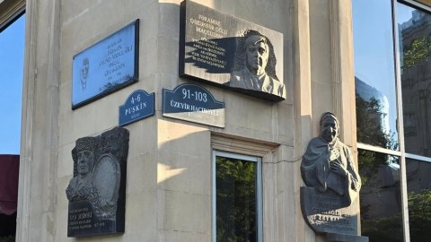 Bu məşhurlar eyni binada yaşayıblar&nbsp;
