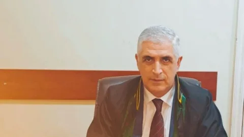 Azərbaycanda vəkil vəfat etdi