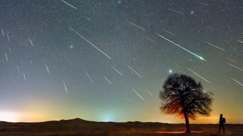 Azərbaycanda meteor yağışını izləyəcə biləcəksiniz