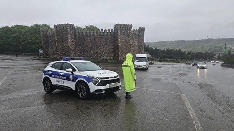 DYP yağışlı hava ilə bağlı çağırış etdi