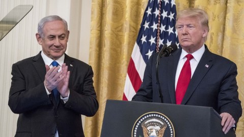 Netanyahu Trampla görüşmək istəyir