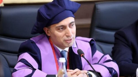 Emin Əmrullayev fəxri doktor oldu - FOTO