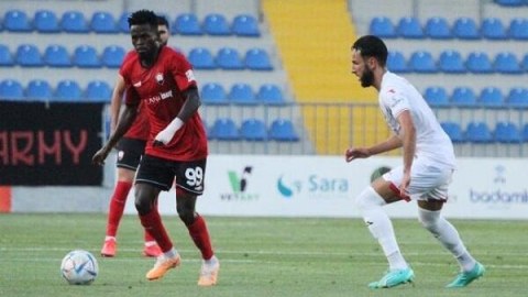 Azərbaycan komandaları dumana görə futbol oynaya bilmədilər
