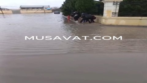 Bakıda yağan yağış azyaşlını xəstəxanalıq etdi