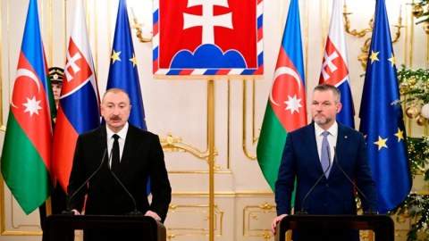 Prezidentin Slovakiya səfərinin siyasi və iqtisadi mesajları