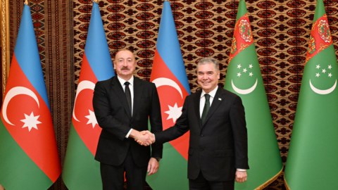 İlham Əliyev&nbsp;Qurbanqulu Berdiməhəmmədova zəng etdi