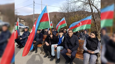 Daha 150 nəfər doğma yurduna qayıtdı -&nbsp;FOTO