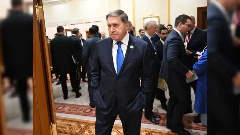 Donbas Rusiyanın olacaq -&nbsp;Putinin köməkçisi