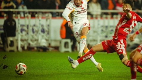 &ldquo;Qalatasaray&rdquo; səfərdə qalib gəldi