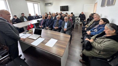 Pənah Hüseyn partiya sədrliyindən İSTEFA VERDİ