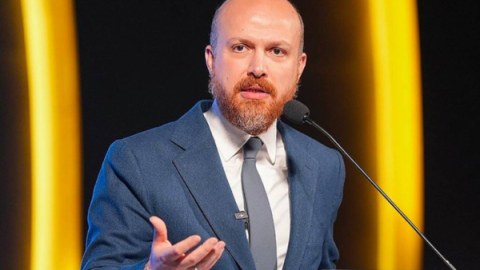 Ərdoğanın oğlundan atasına dəstək çağırışı