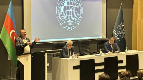 UNEC-də Muxtar İmanov və Rüstəm Behrudi ilə görüş keçirilib -&nbsp;FOTOLAR