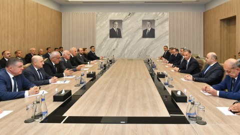Nəqliyyat sahəsi işçilərinə dövlət mükafatları təqdim edildi