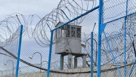 Amnistiyaya düşəcək məhkumların dairəsi məlum oldu - SƏNƏD
