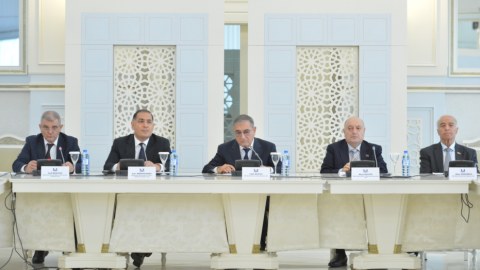 Elektron siqaret&nbsp;bu deputatın təşəbbüsü ilə qadağan edilib