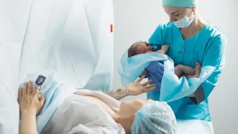 Bu il doğuş zamanı 22 ana ölüb, uşaq ölümlərinin sayı azalıb