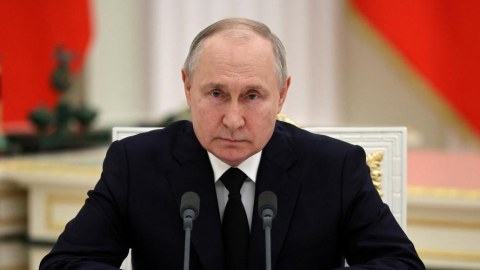 Bu suallar Putinin xoşuna GƏLMƏDİ