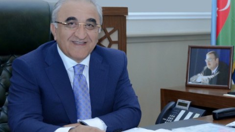 &ldquo;Süni intellekt təhsildə hansı yeni iş yerləri yaradacaq?&rdquo; -&nbsp;UNEC rektoru açıqladı