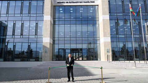 Prezident Qarabağ Universitetində yeni binanın AÇILIŞINDA