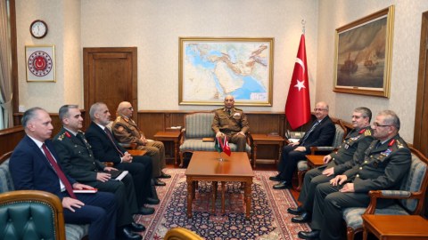 Generalın olduğu təyyarənin qəzaya uğradığı TƏSDİQLƏNDİ - GÖRÜNTÜLƏR