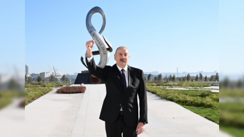 Əsrə bərabər yol: İlham Əliyev dövründə Azərbaycanın yüksəlişi