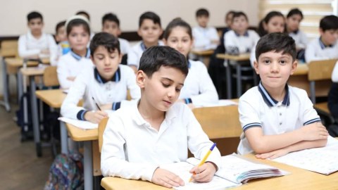 Həftəsonu məktəblərdə dərs olacaq? - Nazirlik açıqladı