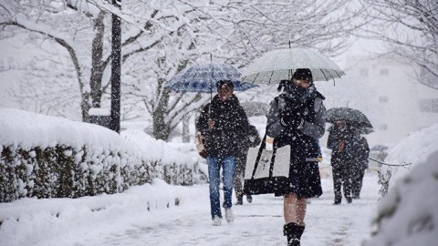 Hava xəbərdarlığı - Qar yağacaq, şaxta olacaq