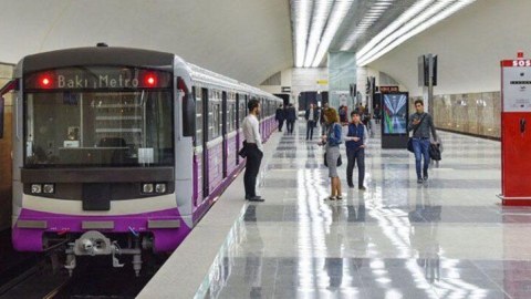 Metronun bu stansiyalarında qatarlarda vaqonların sayı AZALDILDI