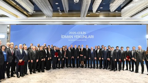 İlham Əliyev idman yekunlarına həsr olunan mərasimdə iştirak etdi