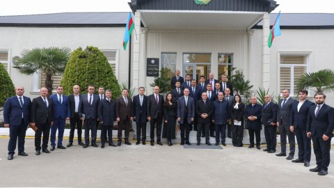 Zaur Mikayılov Lənkəranda yeni inzibati bina ilə tanış oldu - FOTO