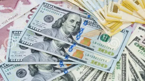 2026-cı ildə devalvasiya riski gözlənilir? - PROQNOZ