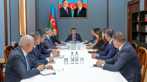Naxçıvanda vəkillərlə bağlı qanun dəyişir