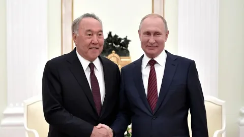 Nazarbayev ortaya çıxdı - GÖRÜNTÜLƏR