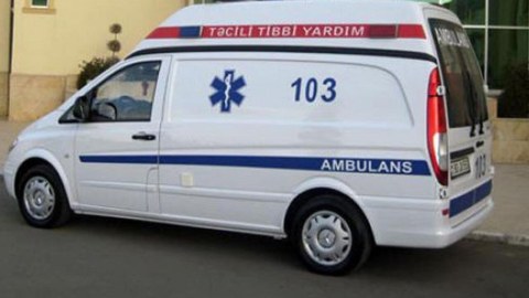 Təcili yardım maşını piyadanı vuraraq öldürüb