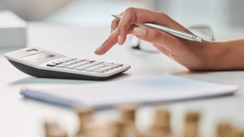 Gələn ildən özəl sektorda çalışanlardan bu qədər vergi&nbsp;tutulacaq