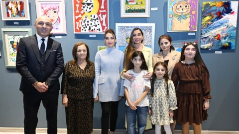 Arzu Əliyeva və Alena Əliyeva sərgidə iştirak ediblər