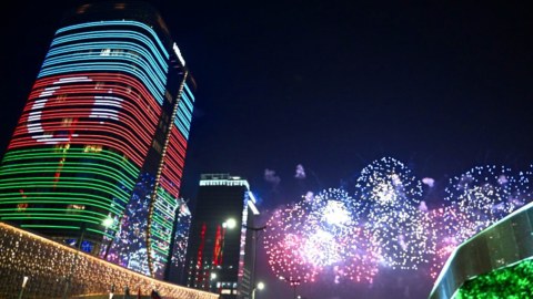 Sabah atəşfəşanlıq olacaq