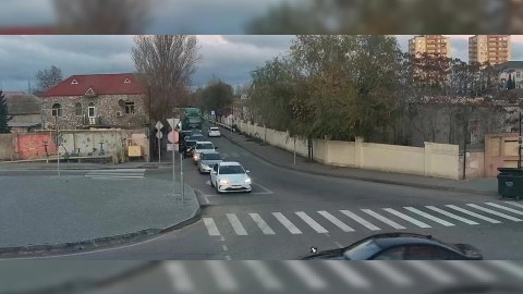 Bu yolda dəyişiklik edildi - Yeni işıqforlar quraşdırıldı