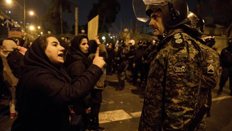 Din&nbsp;pərdəsi altında diktatura -&nbsp;İran rejimi öz sonuna yaxınlaşır?&nbsp;